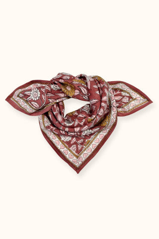 Petit foulard Manika cœur bois de rose